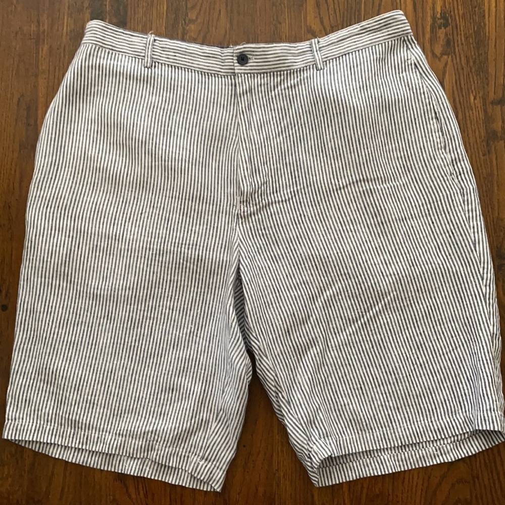 Saks Fifth Avenue Men’s Linen Shorts Size 36